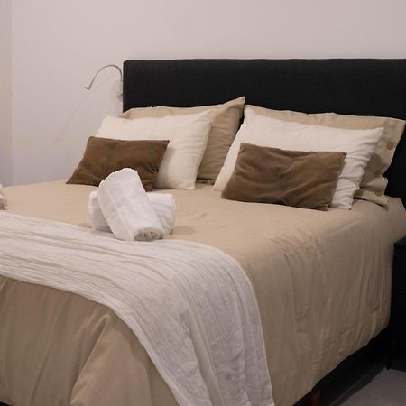 Vizion Juncal- Encanto Frances En El Corazon De Recoleta 布宜诺斯艾利斯 外观 照片